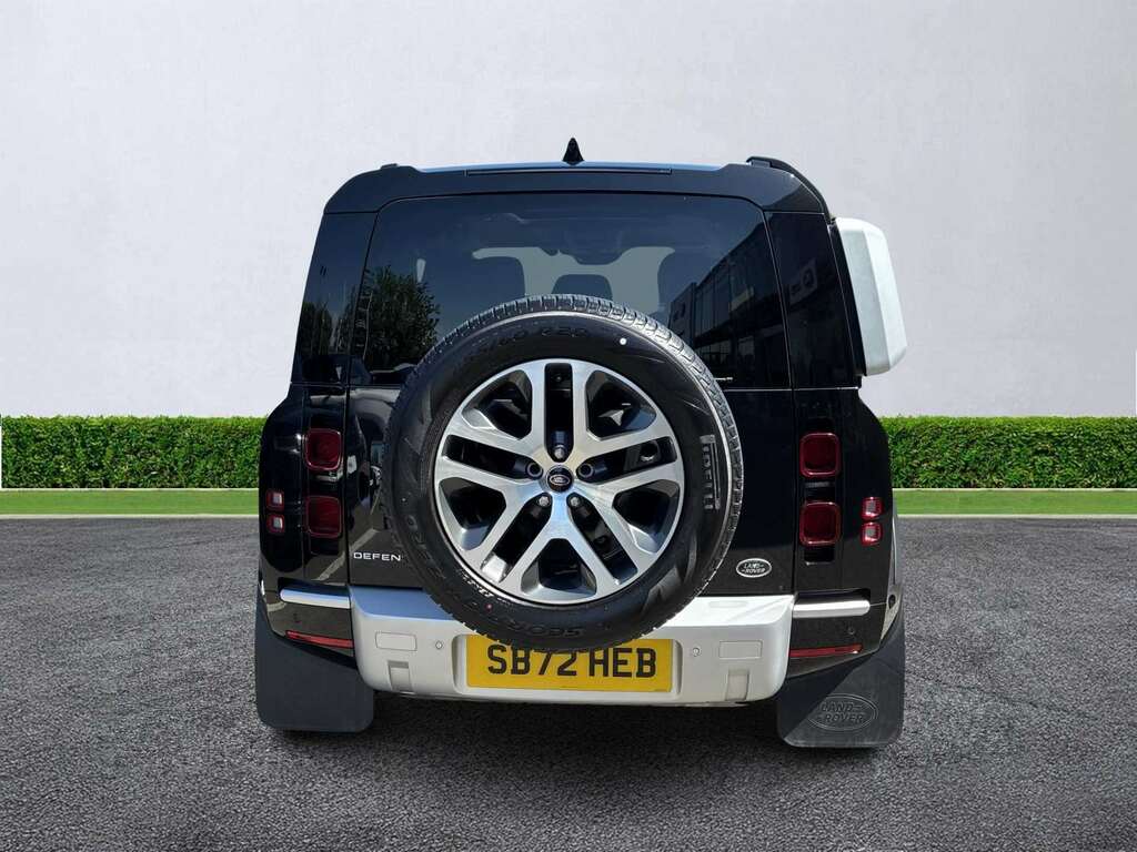 Land Rover Defender 110 2.0 P400e Xs Edition 110 SB72HEB Black #6