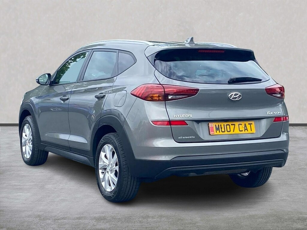 Hyundai Tucson Tucson 1.6 Gdi Se Nav 2Wd Estate YF69OFU Grey #2