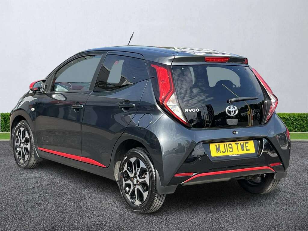 Toyota Aygo 1.0 Vvt-i X-trend MJ19TWE Grey #2
