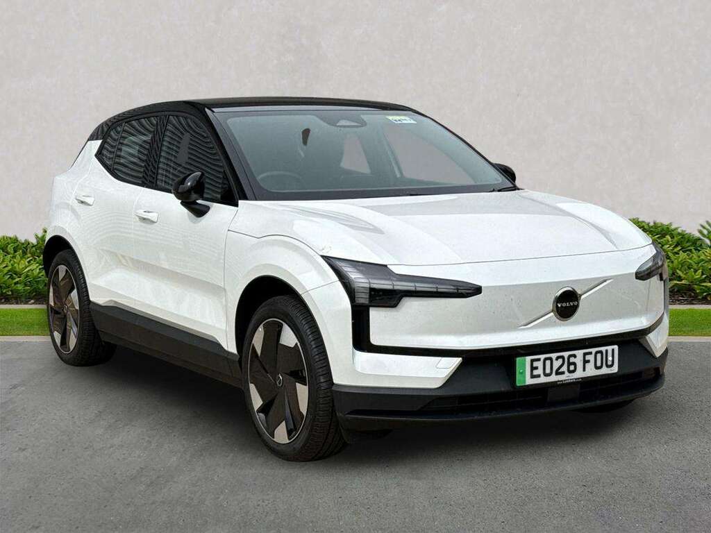 Volvo EX30 200Kw Sm Extended Range Plus 69Kwh White