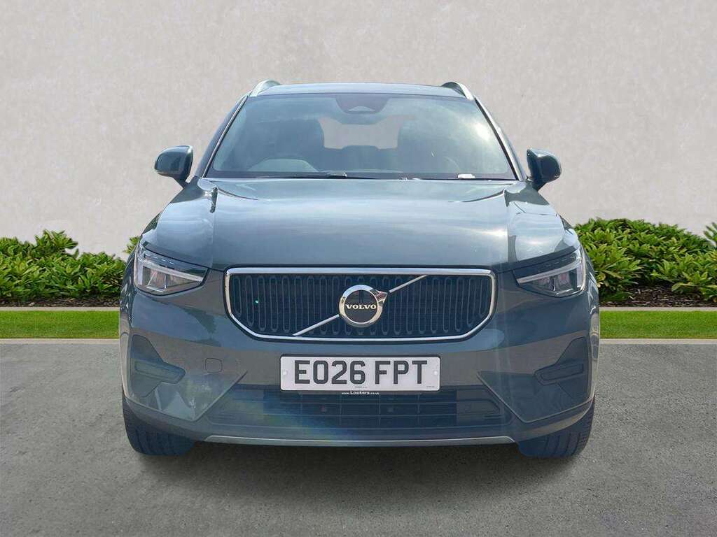Volvo XC40 2.0 B3p Core EO26FPT Green #5