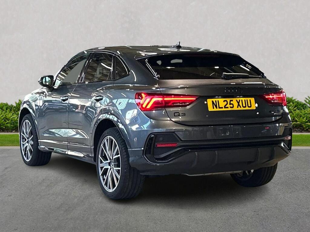 Audi Q3 2.0 Tfsi 40 Black Edition Sportback S T NL25XUU Grey #2
