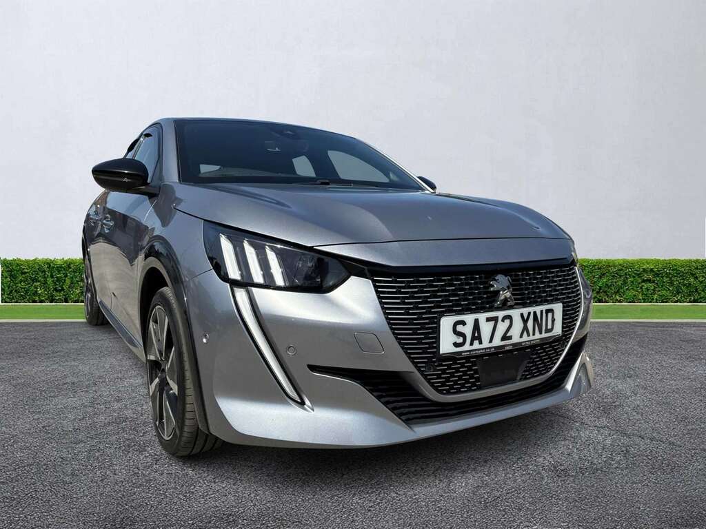 Peugeot e-208 100Kw Gt Premium 50Kwh Grey