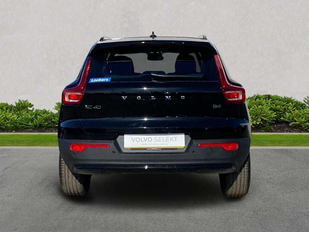 Volvo XC40 2.0 B4p Plus Dark SJ26VML Black #4