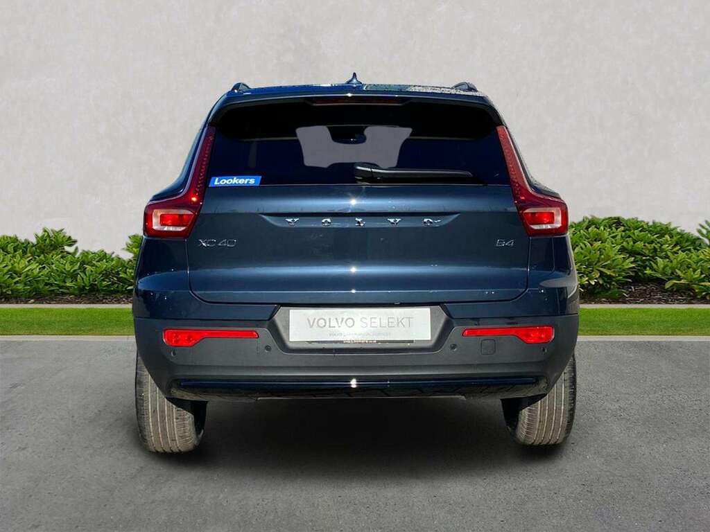 Volvo XC40 2.0 B4p Plus Dark SG26YEL Blue #4