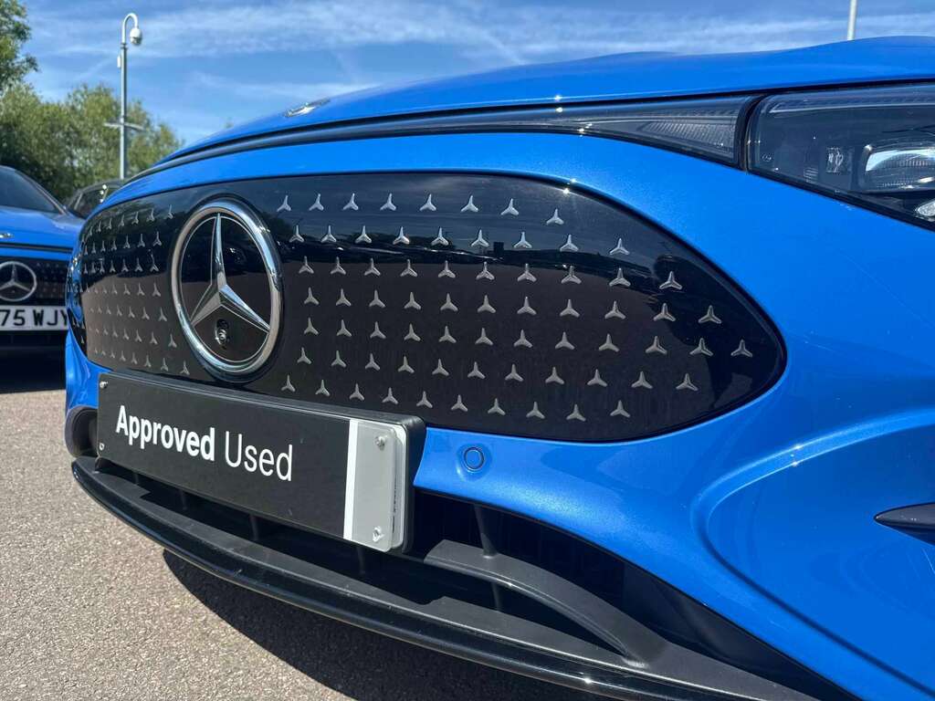 Mercedes-Benz CLA Class Cla 250 200Kw Eq Amg Line Prem Ed 85Kwh Blue #5