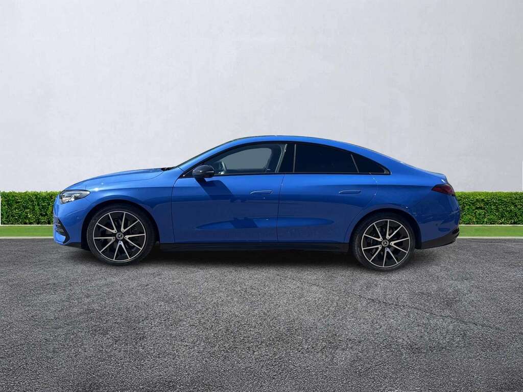Mercedes-Benz CLA Class Cla 250 200Kw Eq Amg Line Prem Ed 85Kwh Blue #2