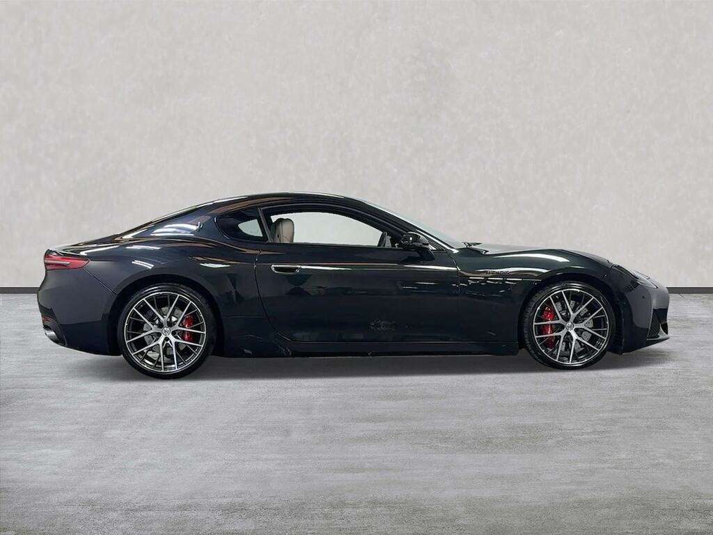 Maserati GranTurismo 3.0 V6 Modena Black #3