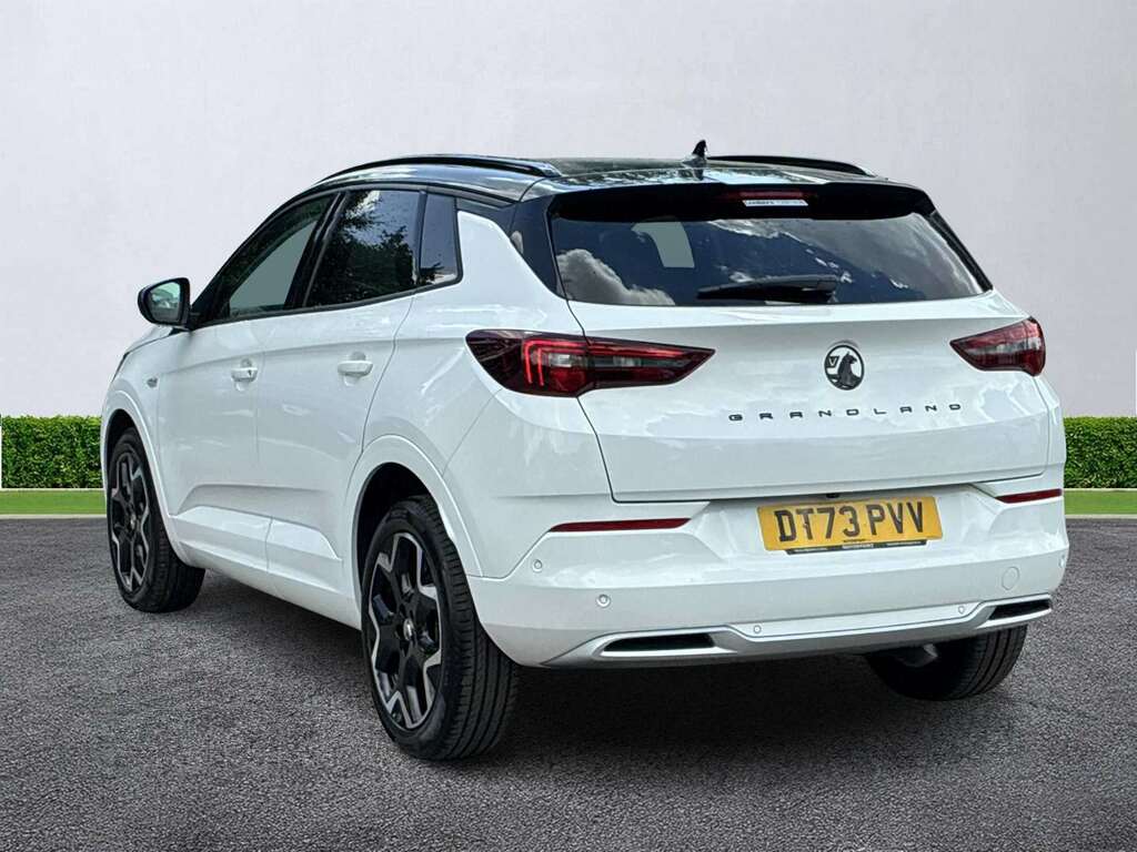 Vauxhall Grandland 1.2 Turbo Ultimate DT73PVV White #2