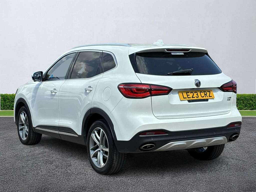 MG HS 1.5 T-gdi Phev Exclusive LE23CRZ White #2