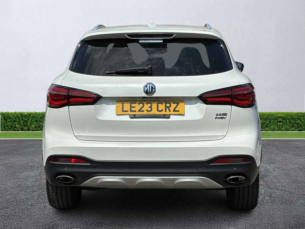 MG HS 1.5 T-gdi Phev Exclusive LE23CRZ White #4