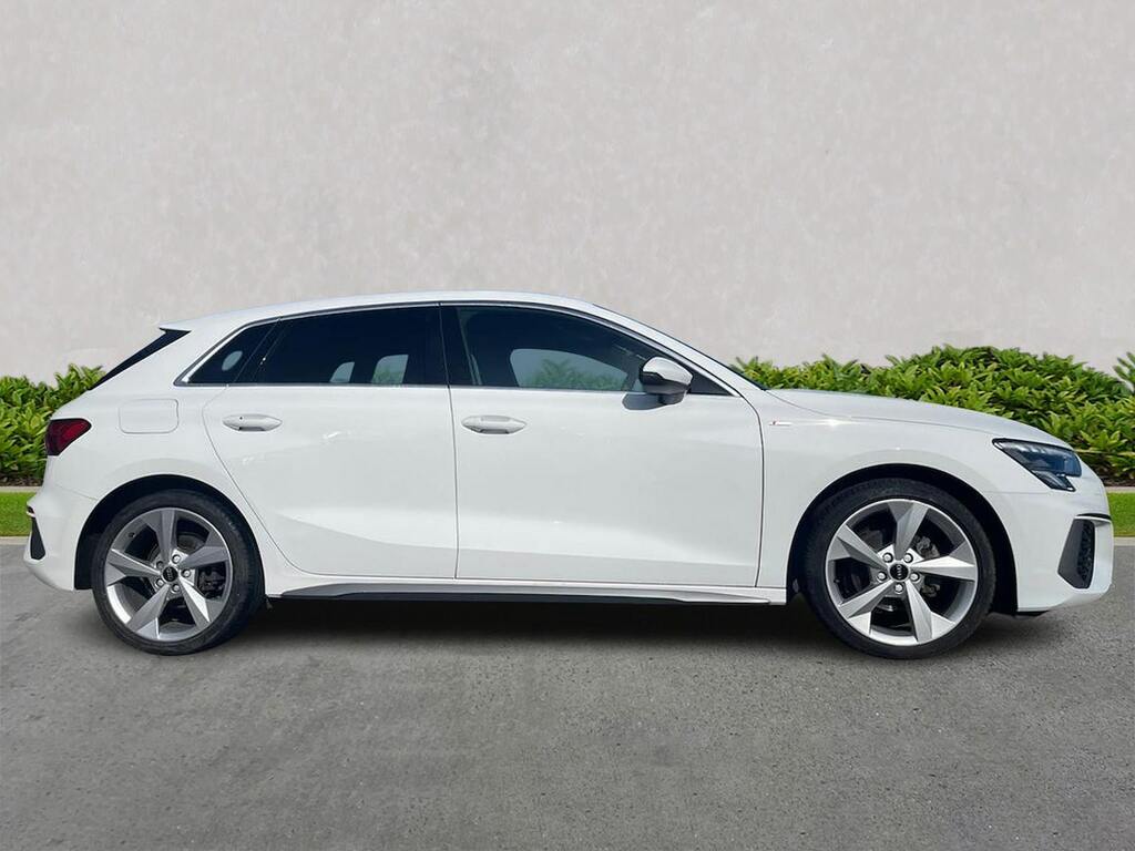 Audi A3 1.5 Tfsi 35 S Line Sportback S Tronic E YY72UEV White #3