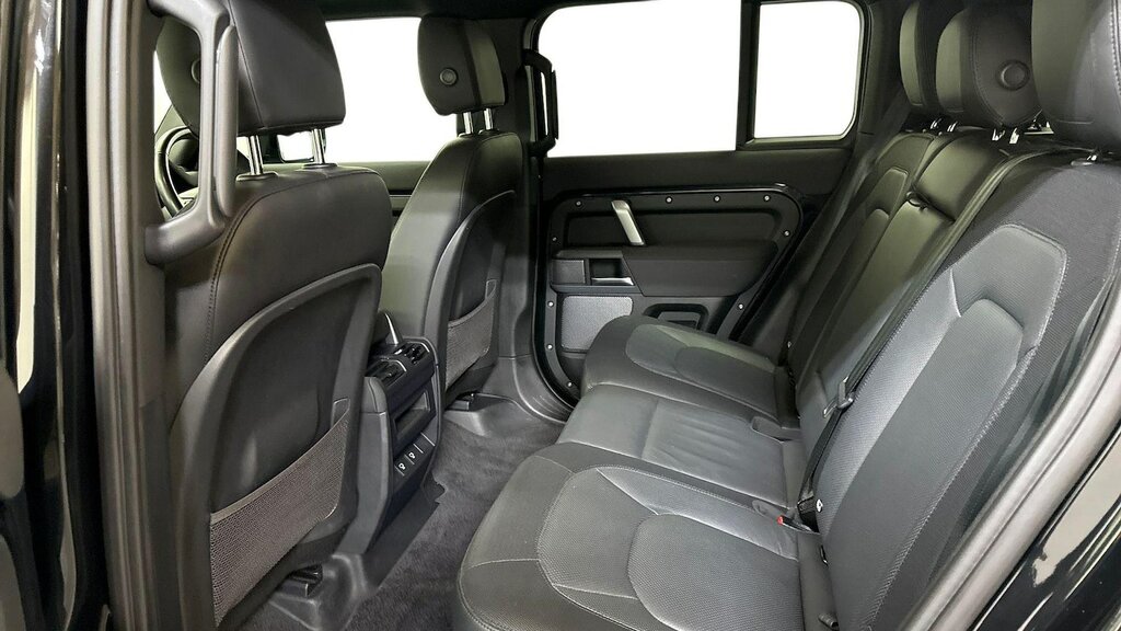 Land Rover Defender 3.0 D300 Mhev X-dynamic S Suv 4Wd XGZ9773 Black #4