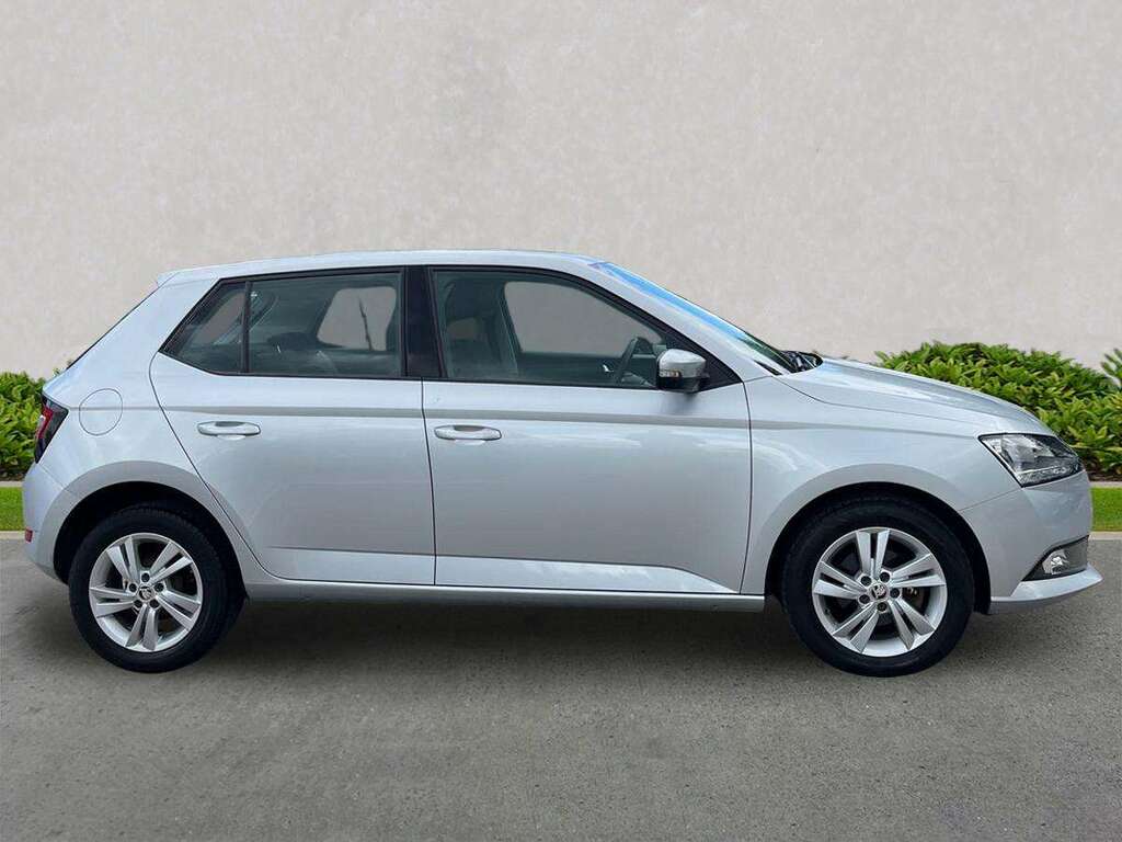 Skoda Fabia 1.0 Mpi 75 Se MK69BVD Silver #3