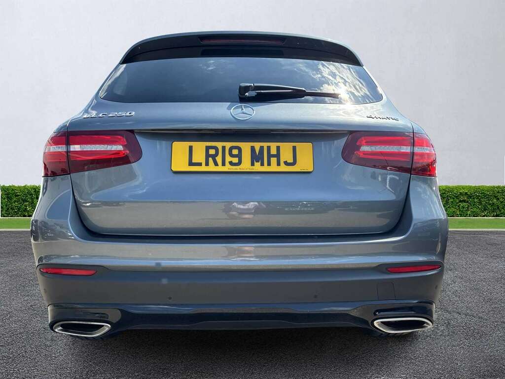 Mercedes-Benz GLC Class Glc 250 4Matic Urban Edition 9G-tronic LR19MHJ Grey #4