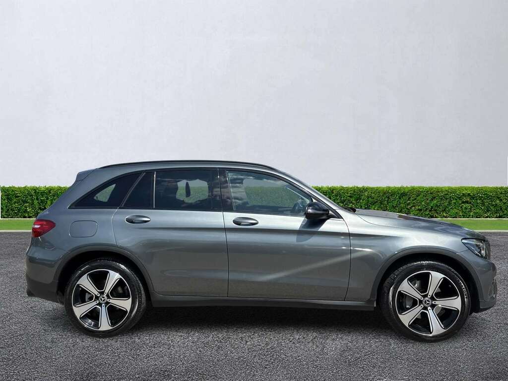 Mercedes-Benz GLC Class Glc 250 4Matic Urban Edition 9G-tronic LR19MHJ Grey #3