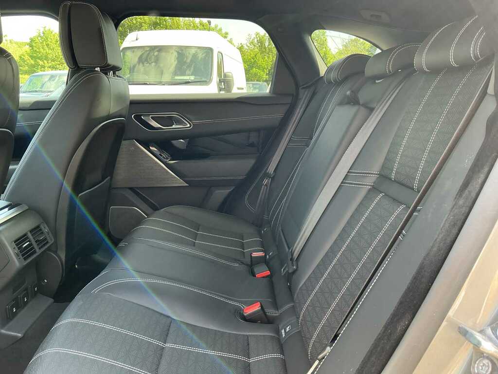 Land Rover Range Rover Velar 3.0 D300 R-dynamic Hse Silver #4