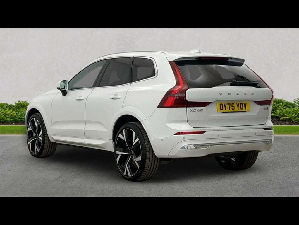 Volvo XC60 2.0 B5p Ultra Dark Awd Geartronic OY75YOV White #2