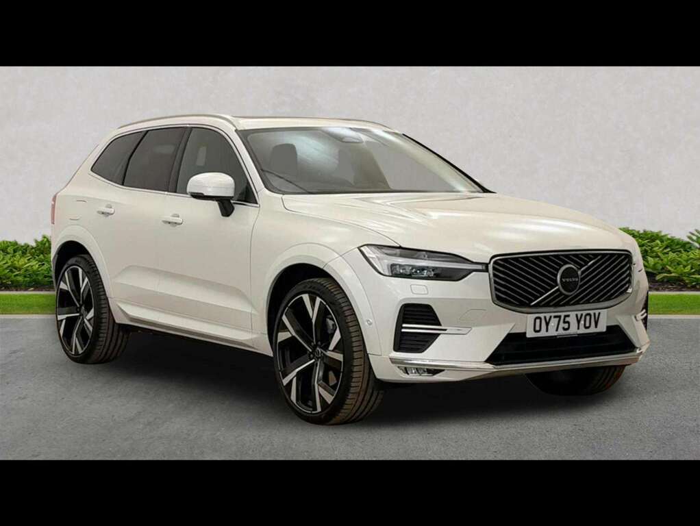 Volvo XC60 2.0 B5p Ultra Dark Awd Geartronic White