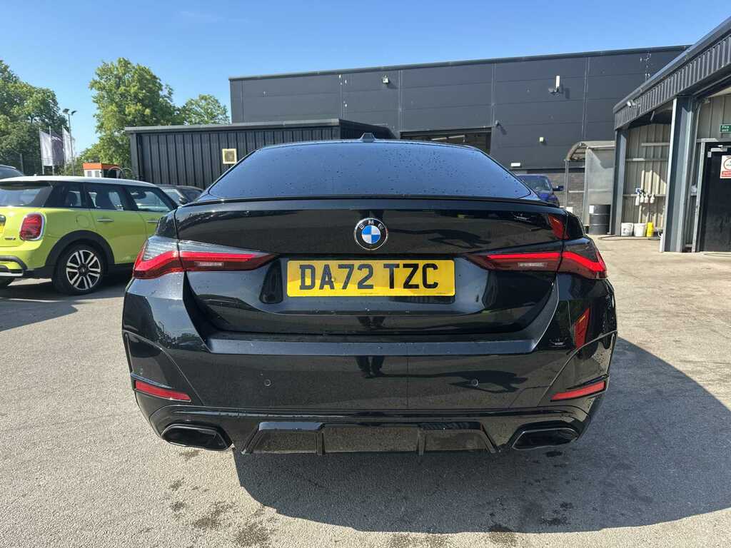 BMW 4 Series M440i Xdrive Mht Step Black #4