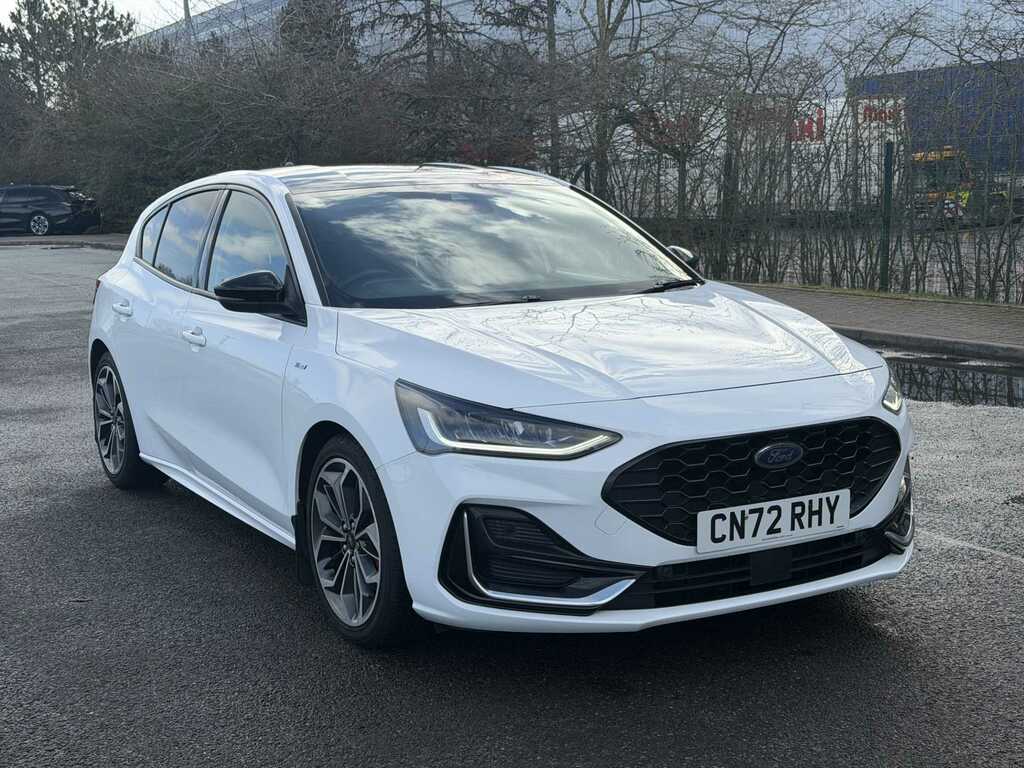 Ford Focus 1.5 Ecoblue St-line Vignale White
