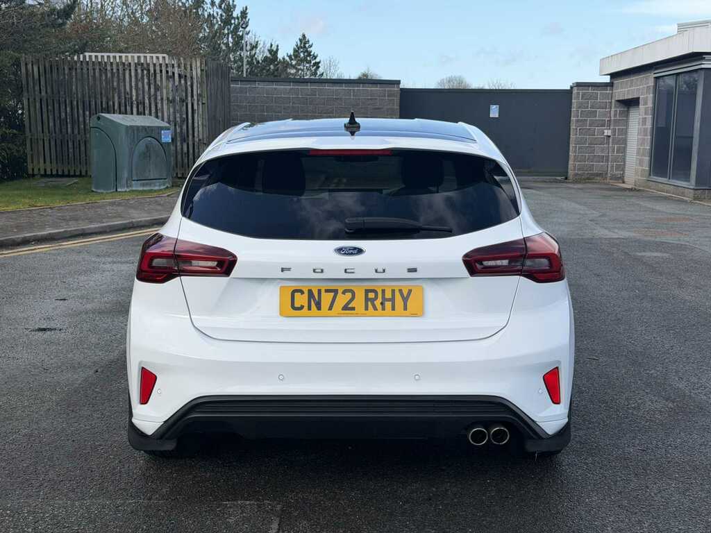 Ford Focus 1.5 Ecoblue St-line Vignale CN72RHY White #4