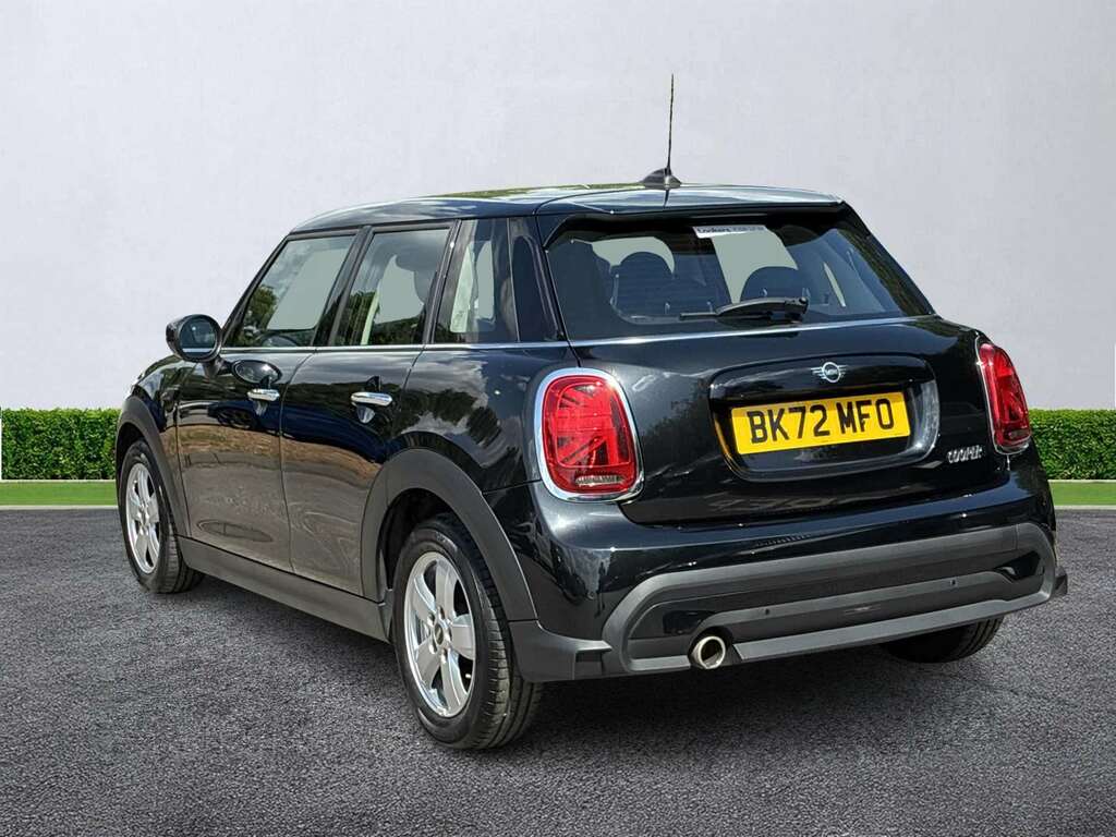 Mini Hatch 1.5 Cooper Classic BK72MFO Black #2