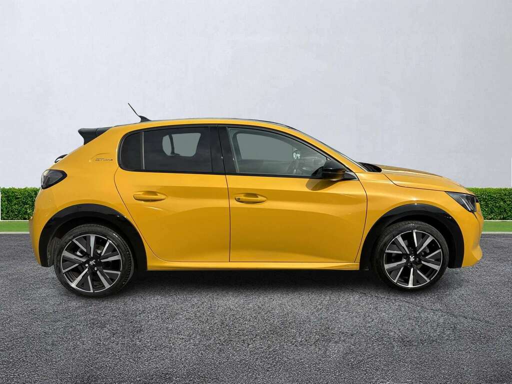 Peugeot 208 1.2 Puretech 130 Gt Line Eat8 DF20VTY Yellow #3