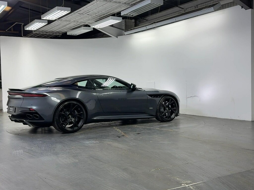 Aston Martin DBS 5.2 V12 Biturbo Superleggera Coupe Grey #3