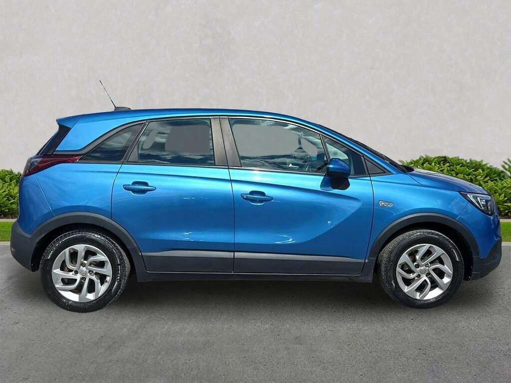 Vauxhall Crossland X 1.2 Se DY68FFE Blue #3