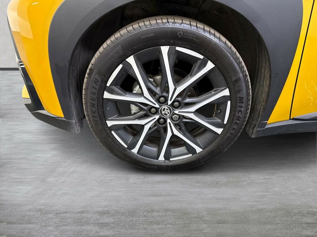 Toyota Aygo X 1.5 Hybrid Gr Sport Cvt JMZ6360 Gold #6
