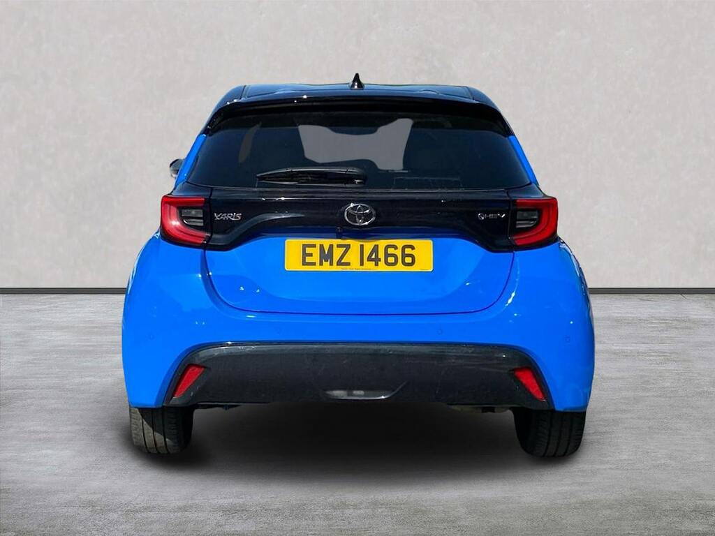 Toyota Yaris 1.5 Vvt-h Premiere Edition Hatchback Hy EMZ1466 Blue #4