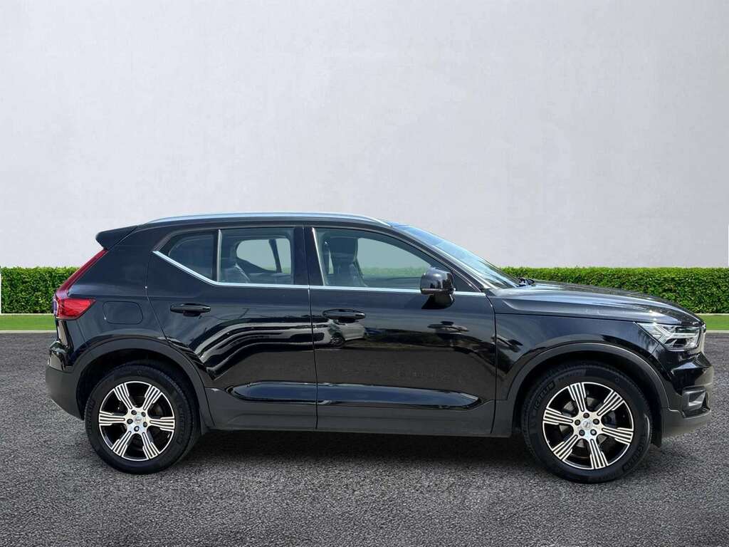 Volvo XC40 1.5 T3 163 Inscription WA70KNG Black #3