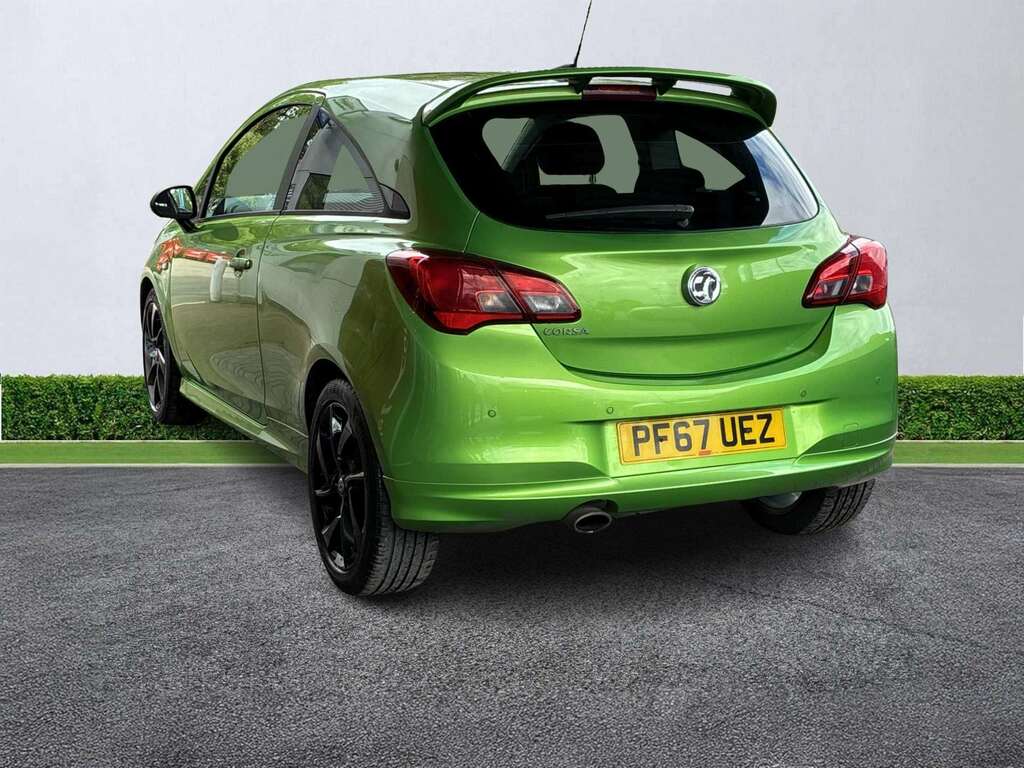Vauxhall Corsa 1.4 75 Limited Edition PF67UEZ Green #2