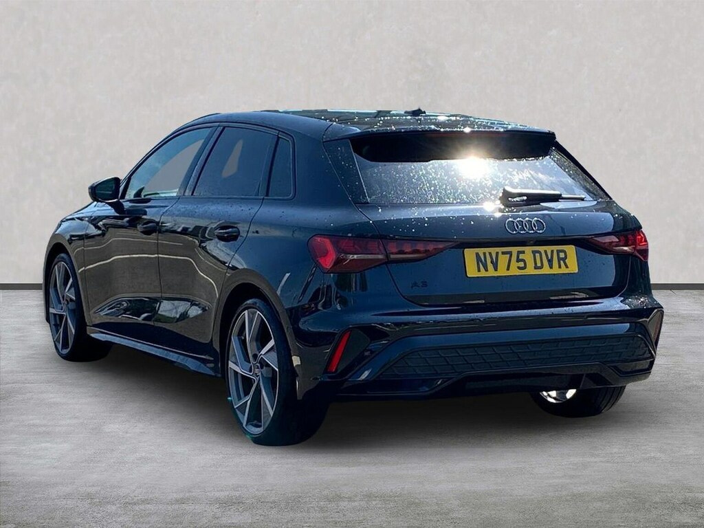 Audi A3 1.5 Tfsi Black Edition Sportback S Tron NV75DVR Black #2