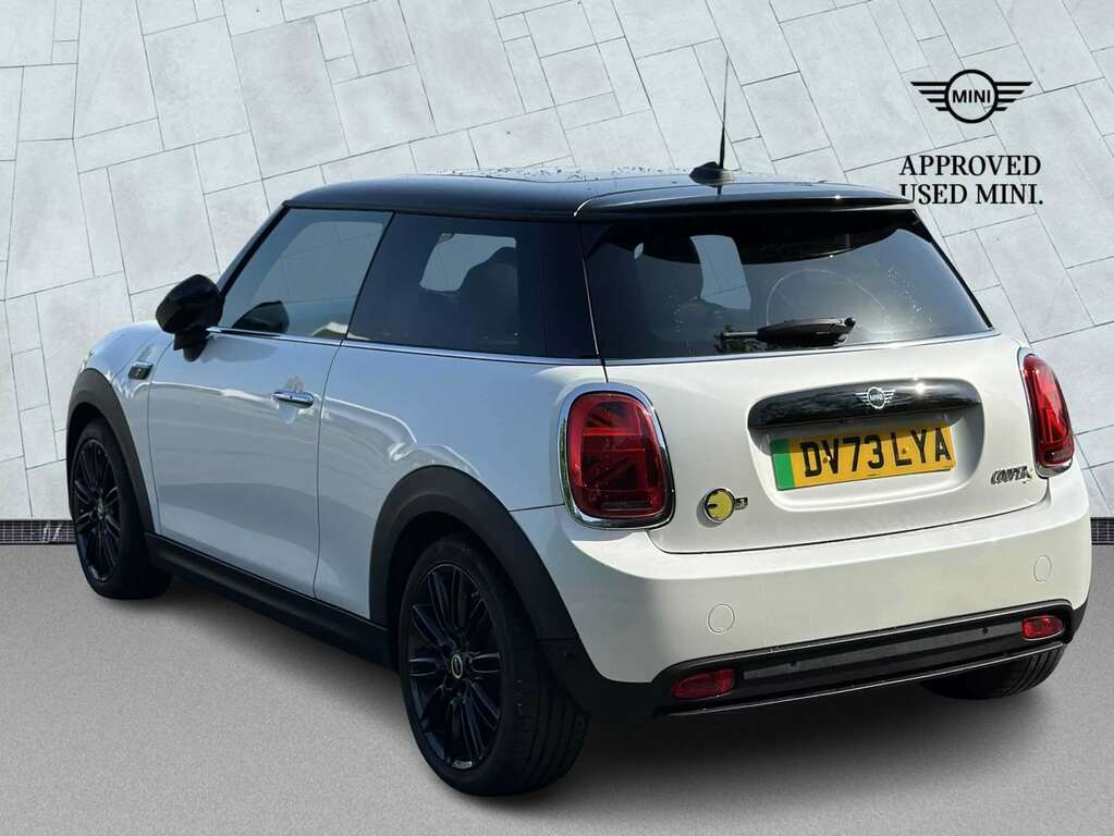 Mini Hatch 135Kw Cooper S Level 3 33Kwh DV73LYA White #2