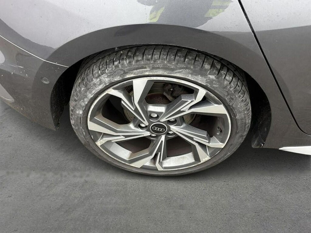 Audi A3 30 Tfsi S Line Comfortsound KM23TLK Grey #4