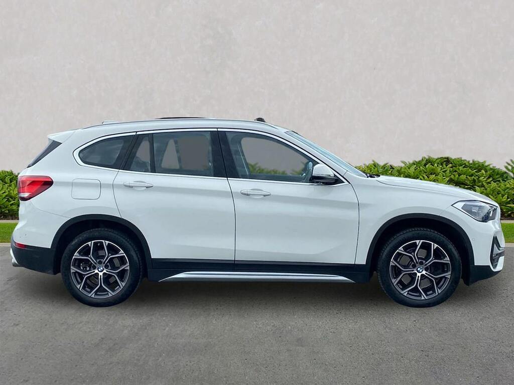 BMW X1 Sdrive 20I Xline Step LK21JVF White #3
