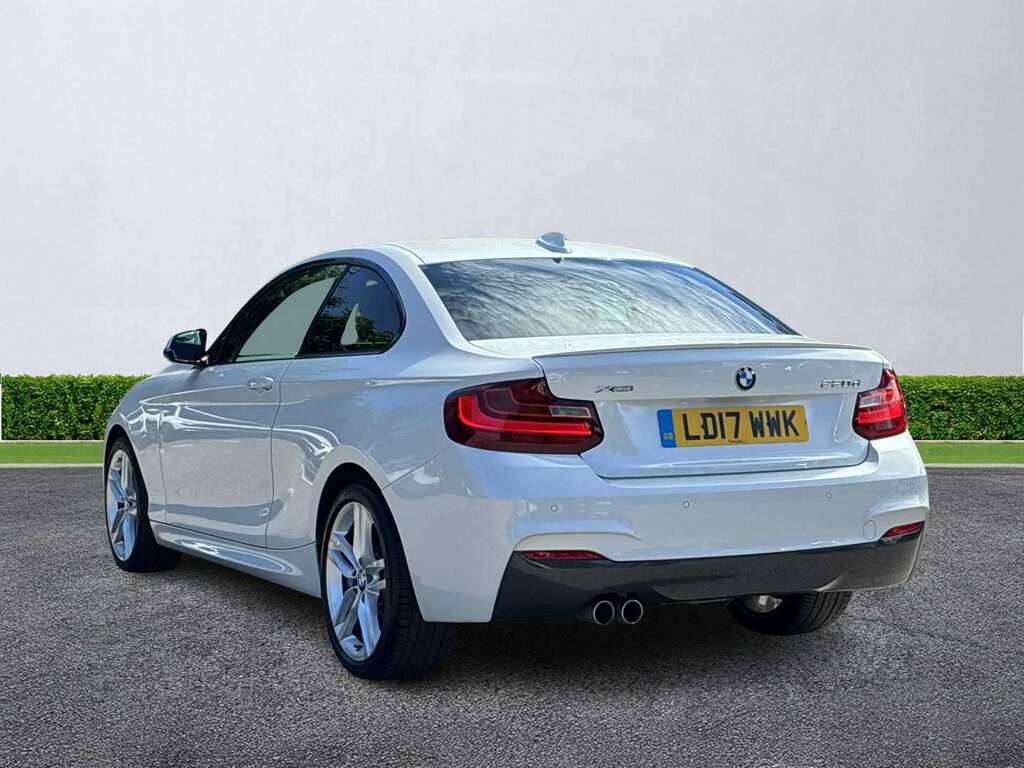 BMW 2 Series 220D 190 Xdrive Sport Nav Step LD17WWK White #2