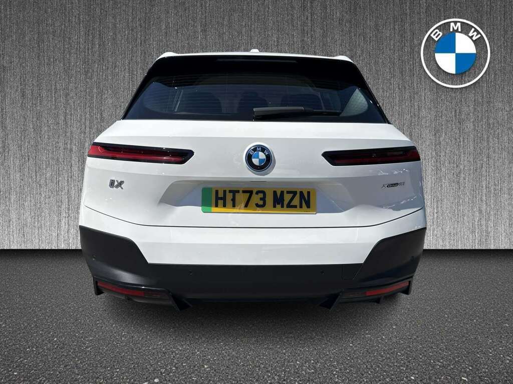 BMW iX 240Kw Xdrive40 Sport 76.6Kwh White #4