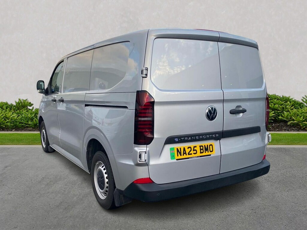 Volkswagen E-Transporter 100Kw 65Kwh Commerce Plus Van NA25BMO #2