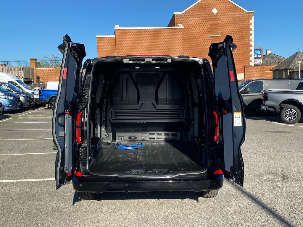 Ford Transit Custom 160Kw 65Kwh H1 Van Sport WV75TVX #6