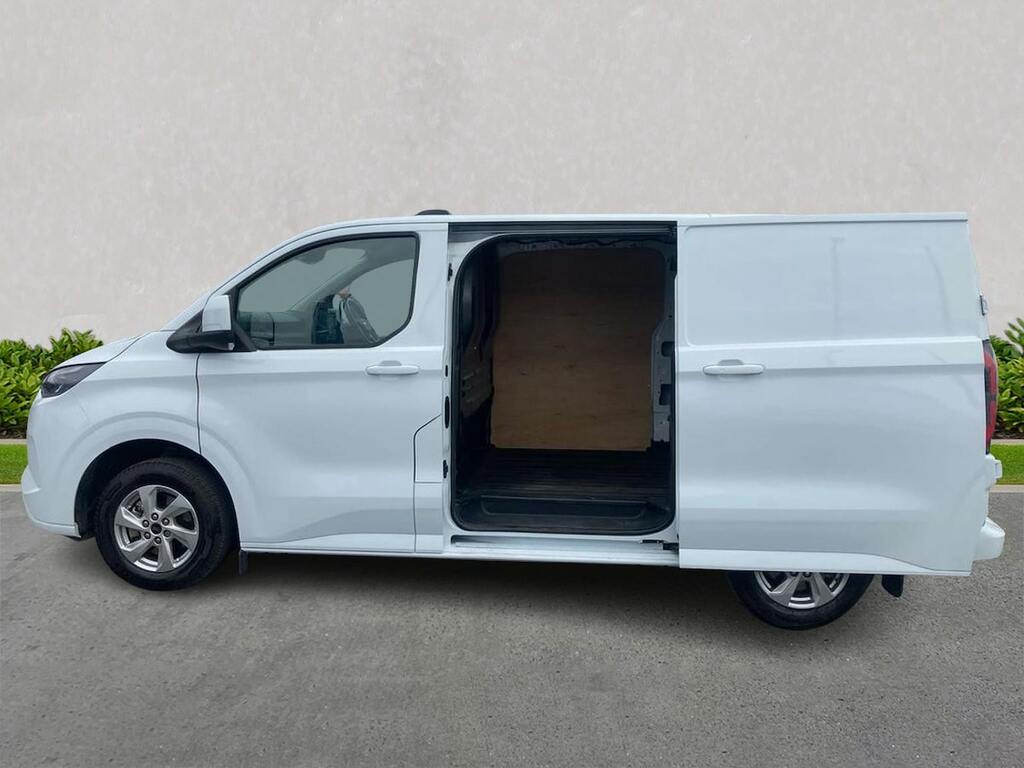 Ford Transit Custom 320 65Kwh Limited Panel Van L1 H YM74FTP #3