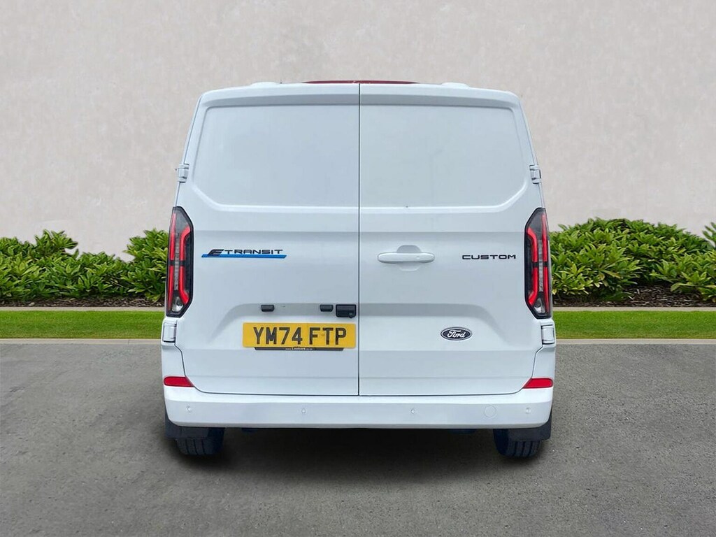 Ford Transit Custom 320 65Kwh Limited Panel Van L1 H YM74FTP #4