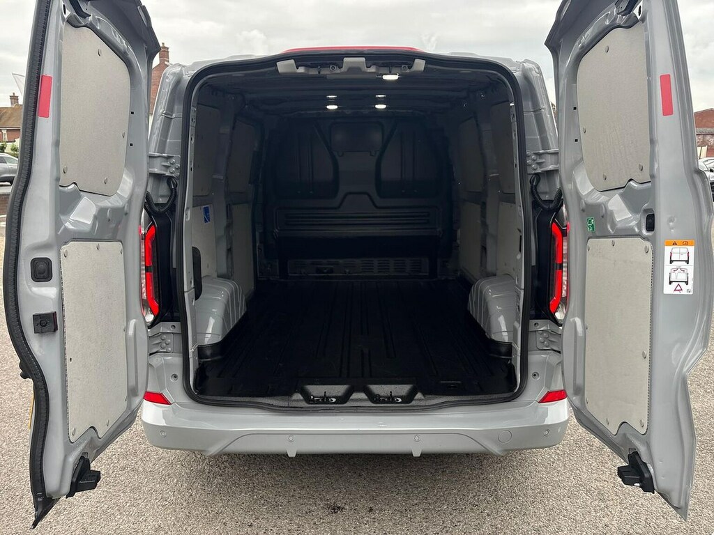 Ford Transit Custom 320 65Kwh Sport Panel Van L1 H1 WN75TGE #6