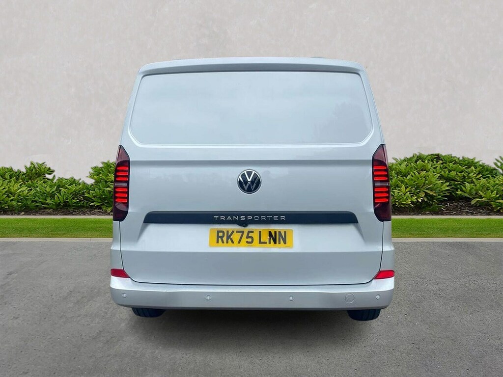 Volkswagen Transporter 2.0 Tdi T30 Commerce Plus Panel Van Aut RK75LNN #4