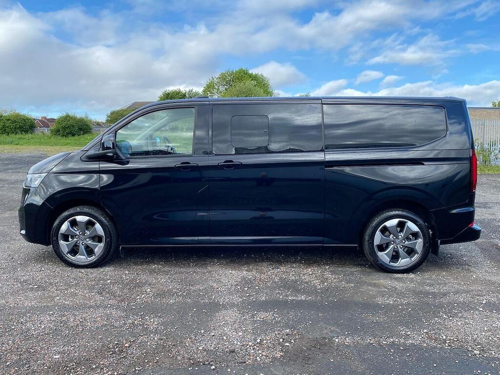 Volkswagen E-Transporter 100Kw 65Kwh Commerce Pro Kombi Van NJ26BPE #6