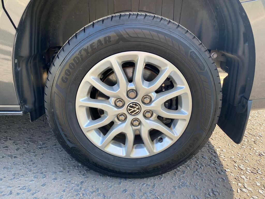 Volkswagen Transporter 2.0 Tdi T28 Commerce Plus Panel Van Man RK75LUJ #5