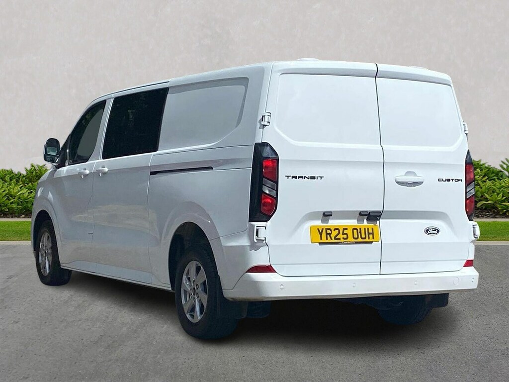 Ford Transit Custom Transit 2.0Dm Custom 320 Panel Van YR25OUH #2