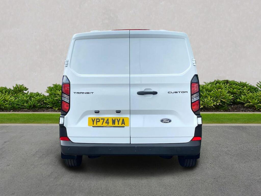 Ford Transit Custom Transit 2.0Dm Custom 300 Panel Van YP74WYA #4